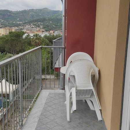 La Perla Del Tirreno Guest House 사프리 외부 사진
