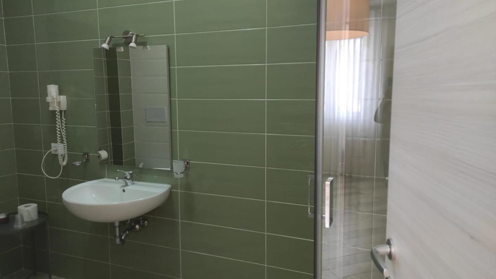La Perla Del Tirreno Guest House 사프리 외부 사진