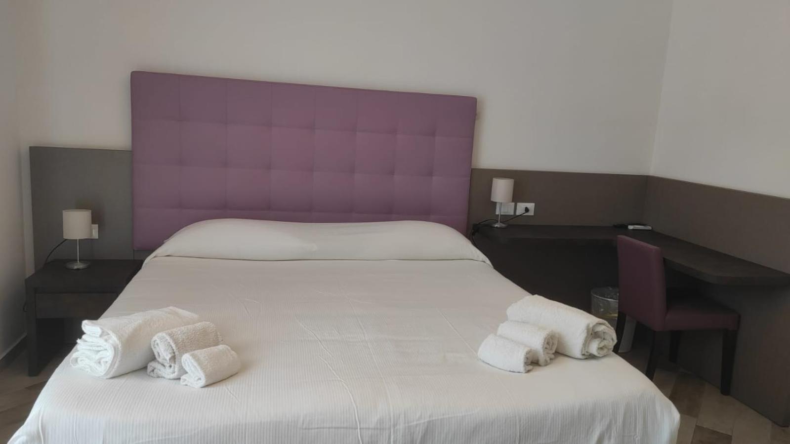 La Perla Del Tirreno Guest House 사프리 외부 사진